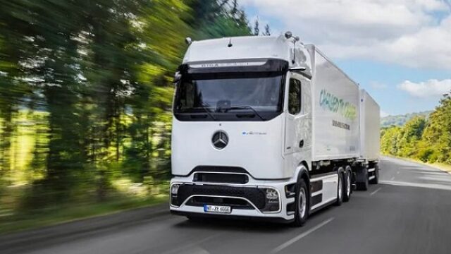 Mercedes predstavio električni kamion budućnosti